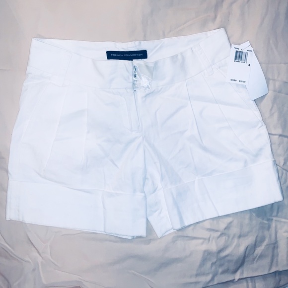 Shorts - Picture 2 of 4